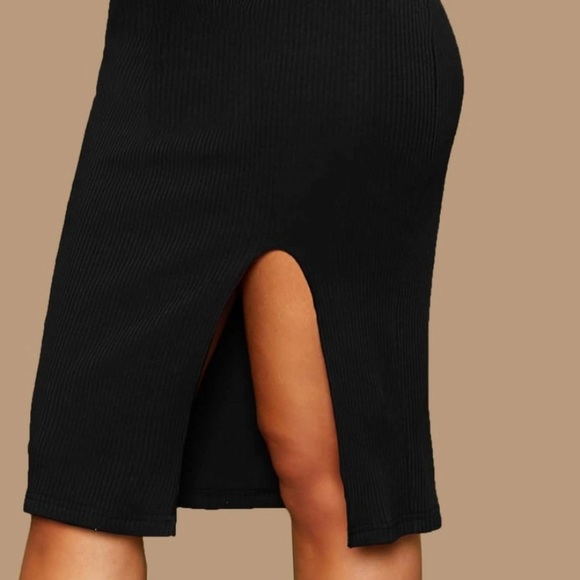 Rib-knit Slit Hen Bodycon Dress Black - Picture 4 of 8